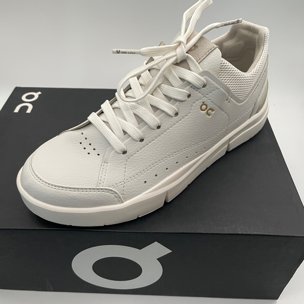 BNIB ON Running The Roger | Centre Court W6.5